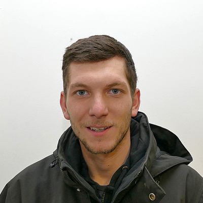 Dominik File
